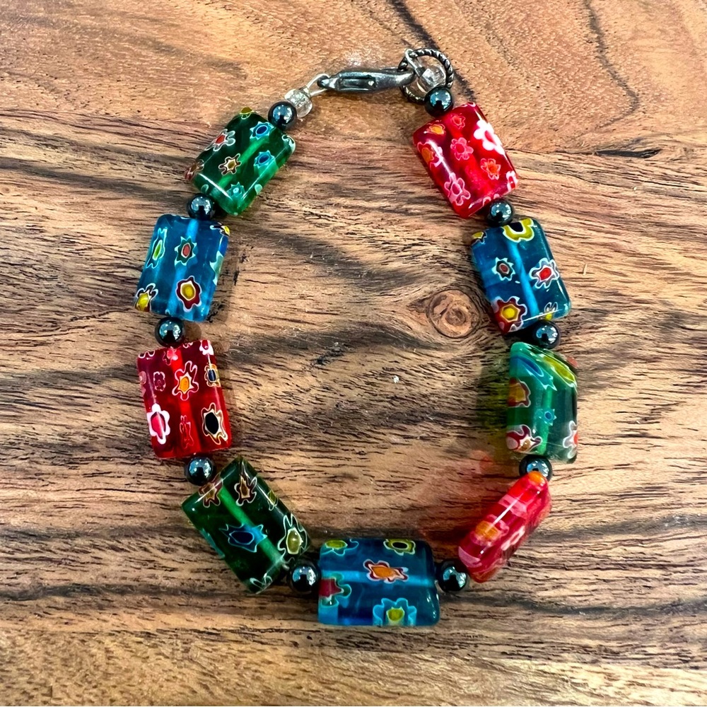 Murano style glass beaded bracelet 7”
